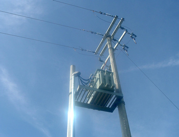 Líneas de Distribución en Media y Baja tensión